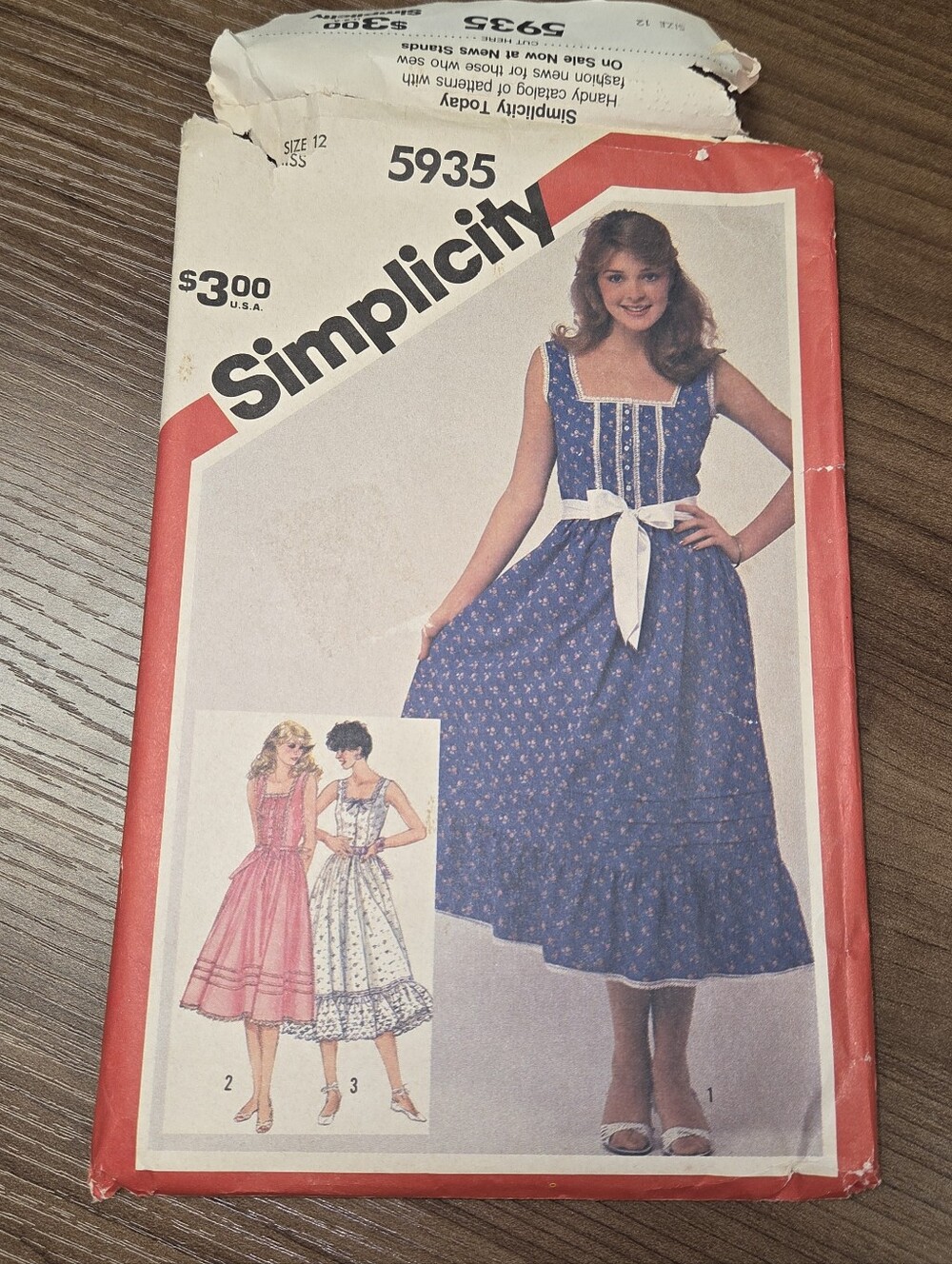 UNCUT Simplicity 80s 5935 Sewing pattern SUNDRESS Sz 12